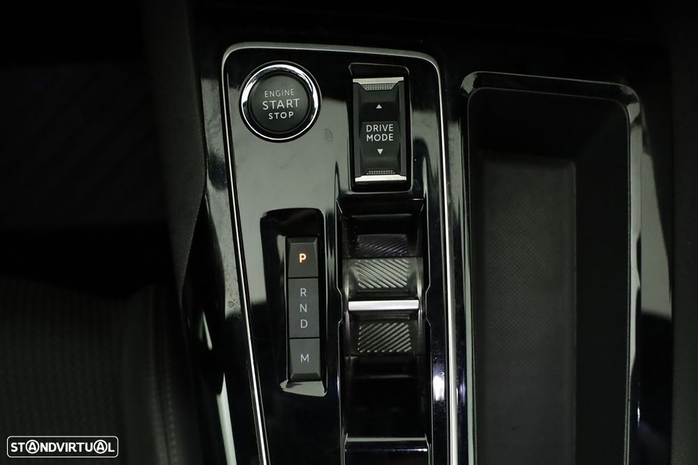 Peugeot 3008 1.2 PureTech GT EAT8 - 13