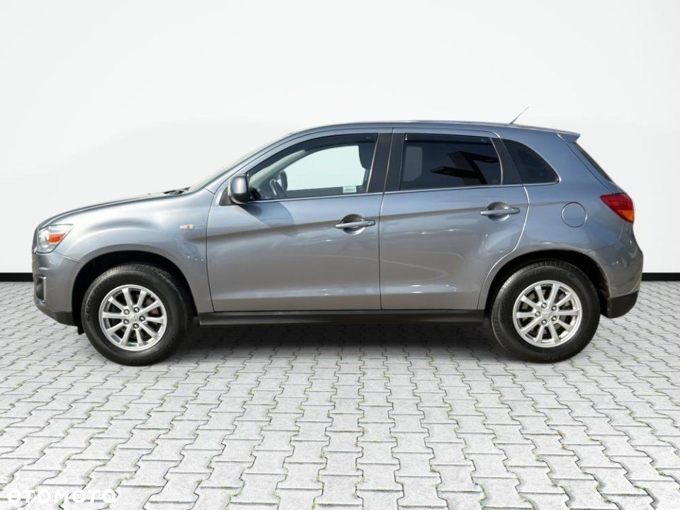 Mitsubishi ASX - 8
