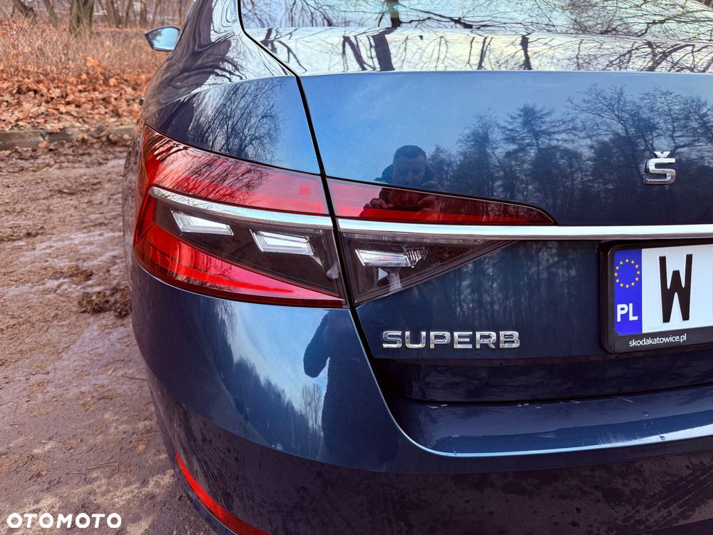 Skoda Superb 2.0 TSI Ambition DSG - 11