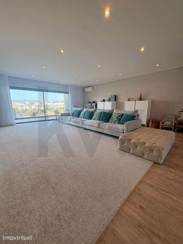 Raríssimo Apartamento T5 com Áreas Surpreendentes (383 m2) –Portimão - Grande imagem: 3/21
