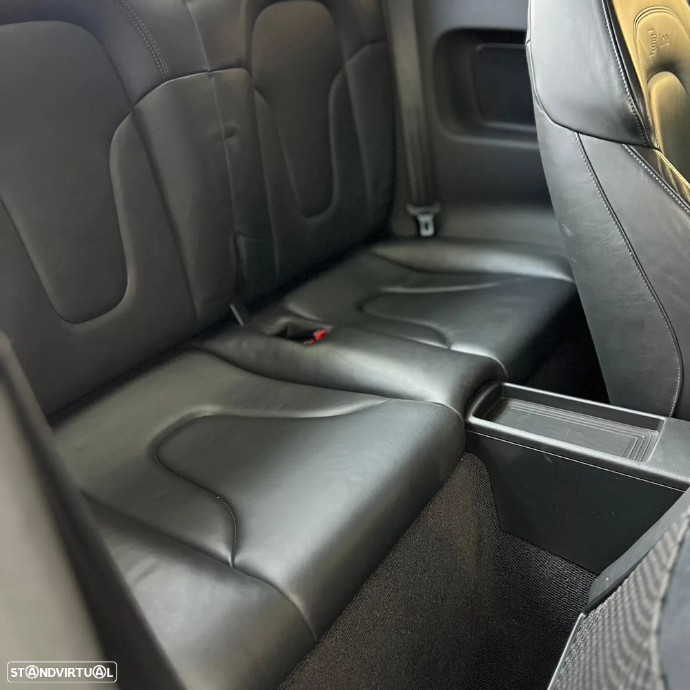 Audi TT Coupé 2.0 TDI quattro S-line - 18