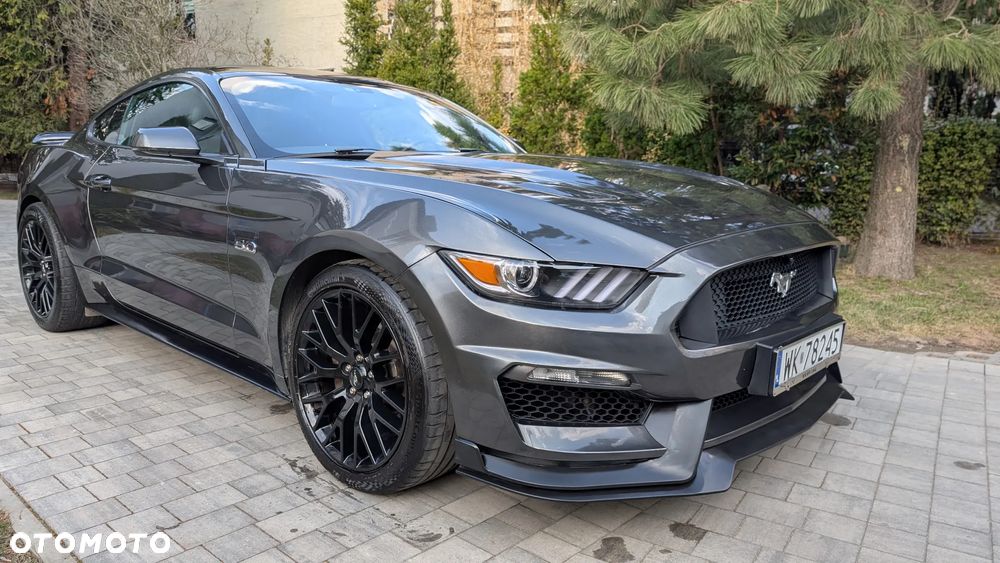 Ford Mustang - 2