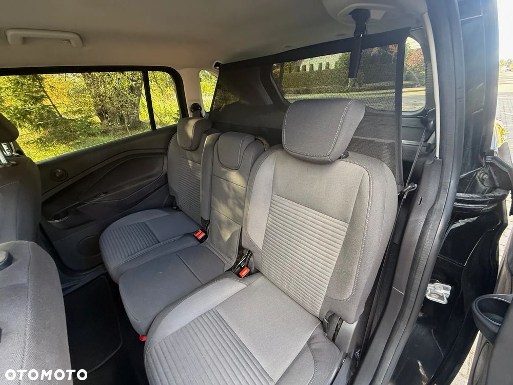 Ford Grand C-MAX Gr 1.5 TDCi Titanium - 11