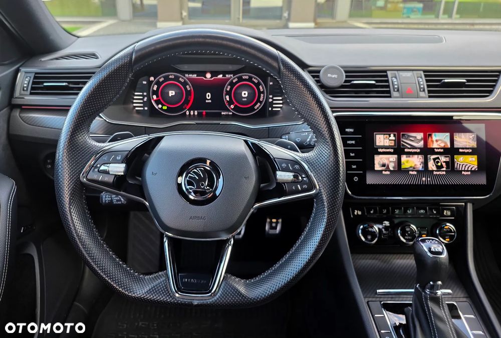 Skoda Superb 2.0 TSI 4x4 Sportline DSG - 26