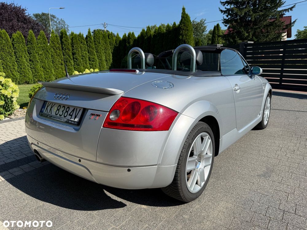 Audi TT Roadster 1.8 T quattro - 8