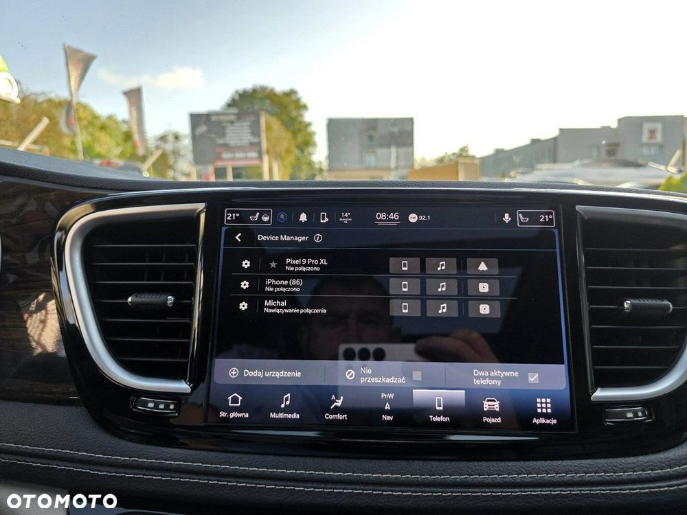 Chrysler Pacifica - 24