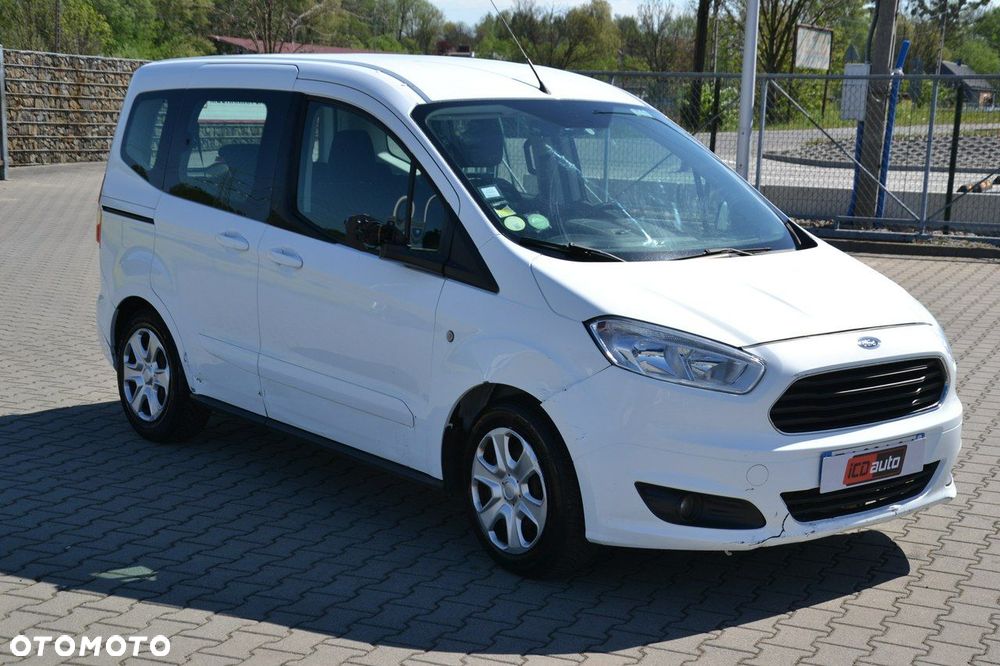 Ford Tourneo Courier - 1