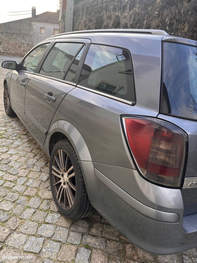 Opel Astra Caravan - 1