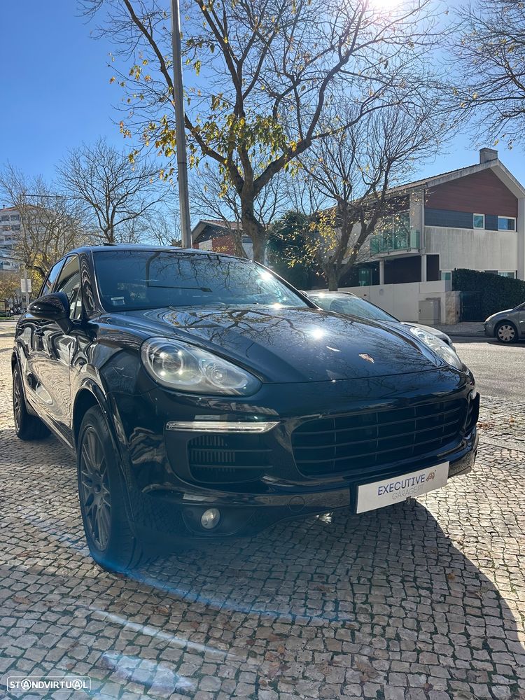 Porsche Cayenne Platinum Edition - 3