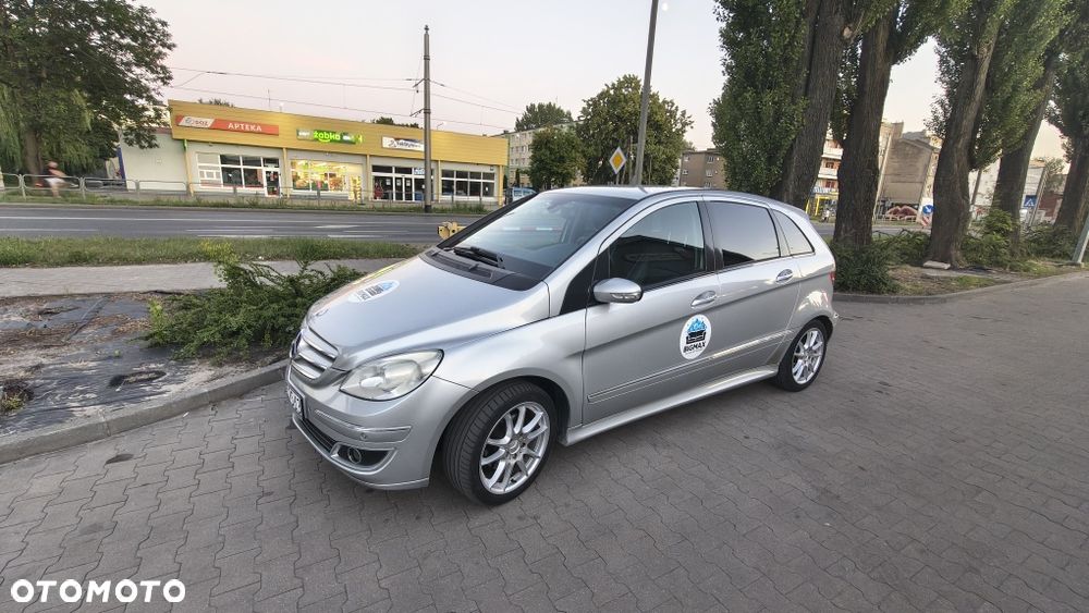 Mercedes-Benz Klasa B - 1