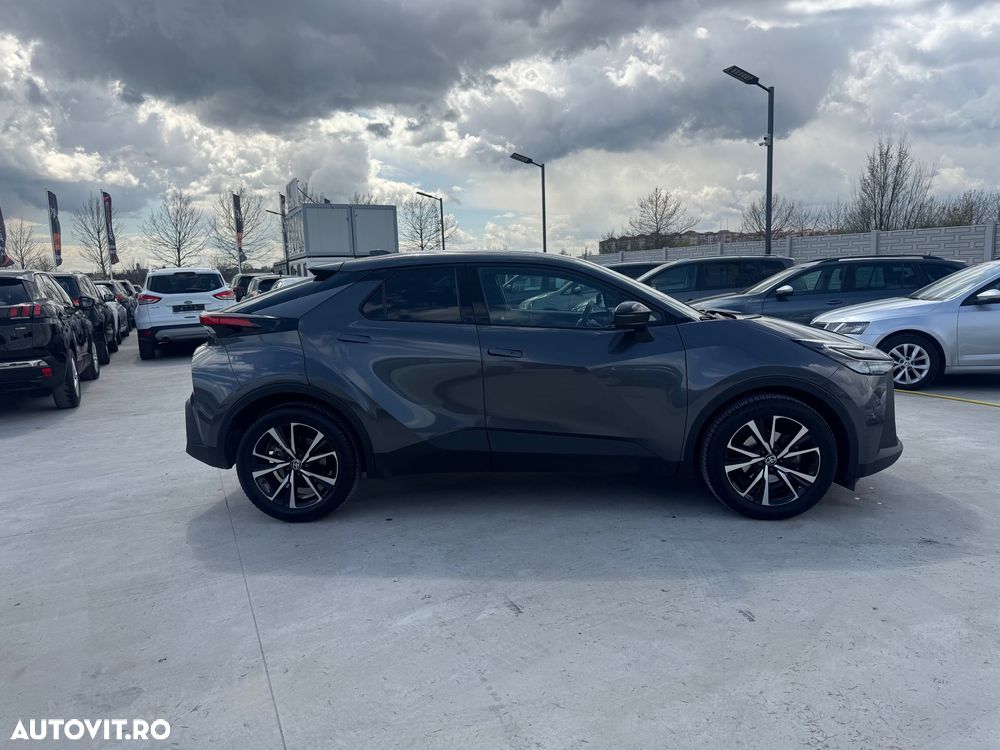 Toyota C-HR - 6