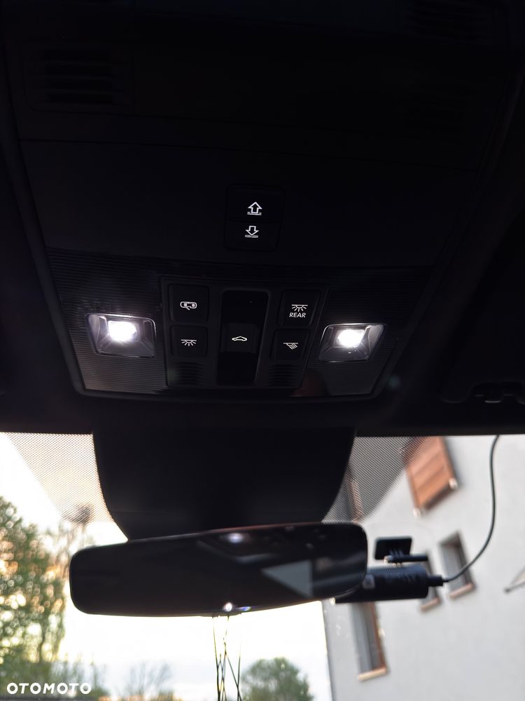 Skoda Superb 2.0 TDI 4x4 DSG Sportline - 23