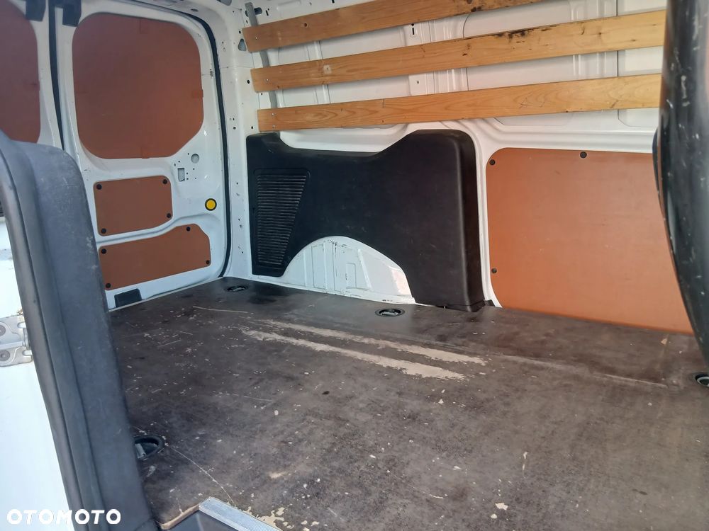 Ford TRANSIT CONNECT - 37