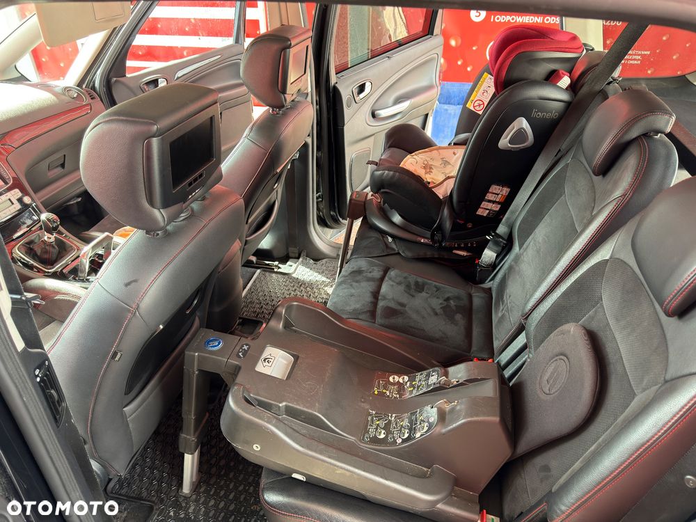 Ford S-Max 2.2 TDCi Titanium - 3