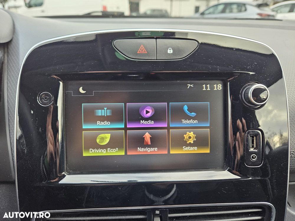 Renault Clio Estate TCe Zen - 8