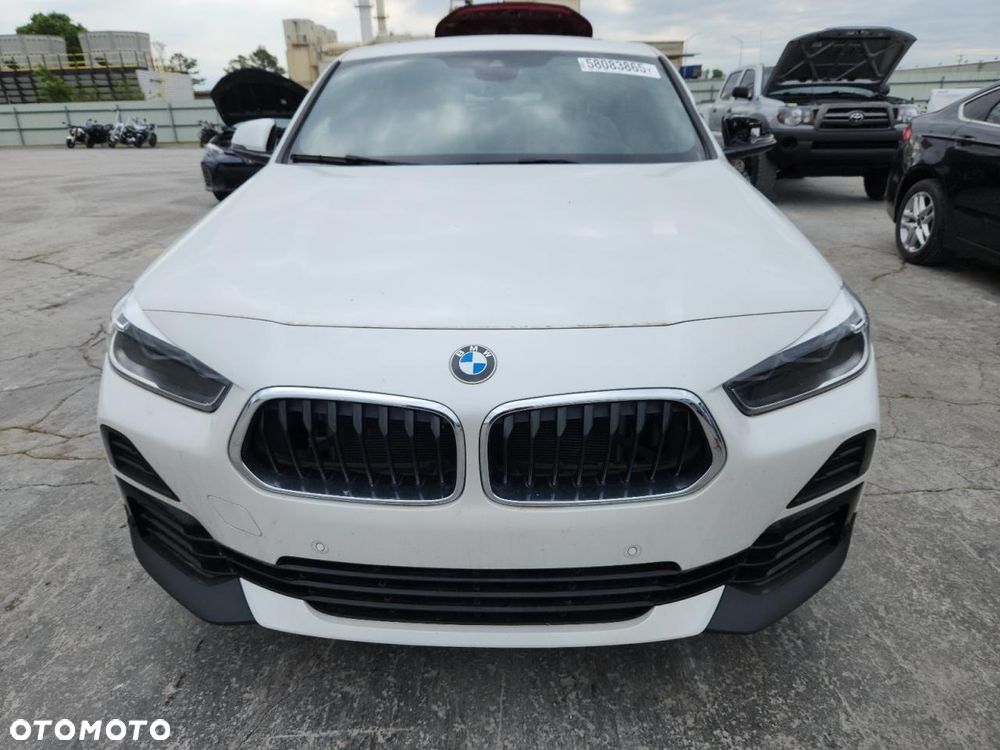 BMW X2 - 6