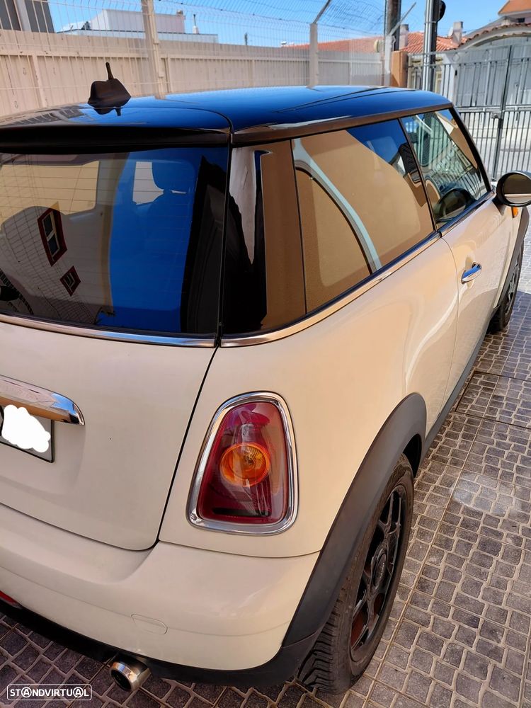 MINI 3 Portas One - 7