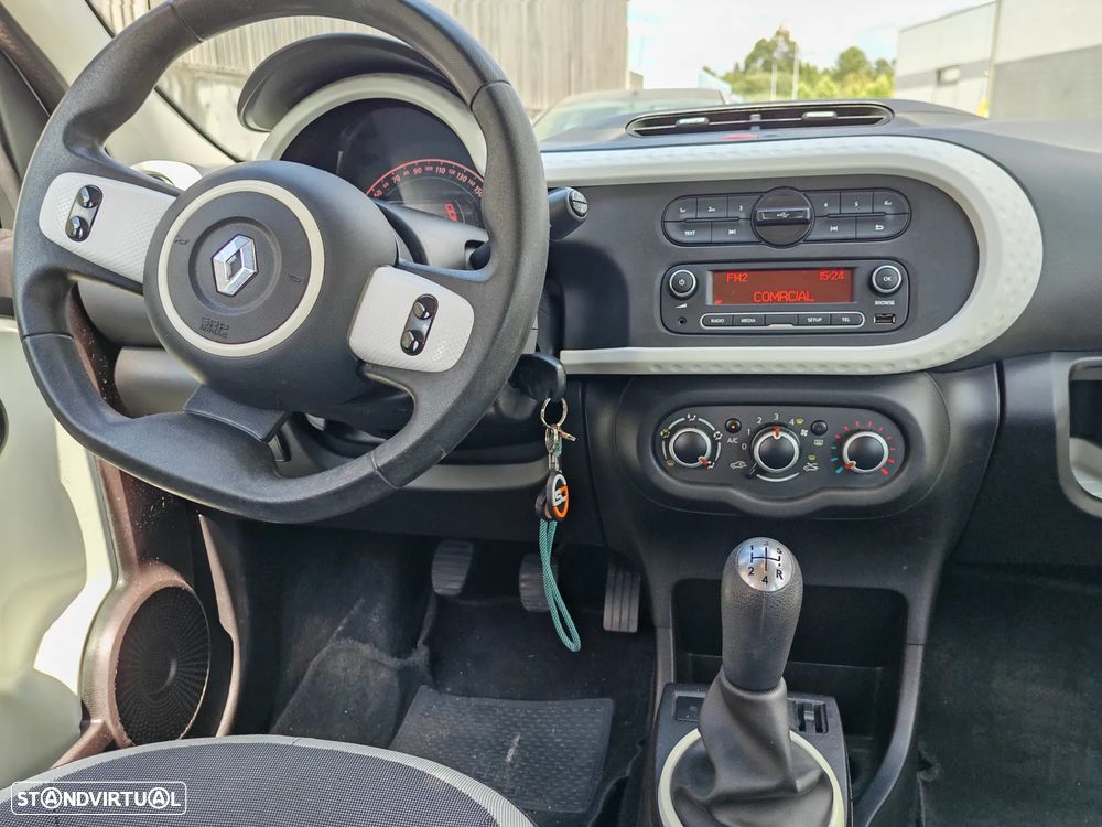 Renault Twingo SCe 70 S&S LIMITED - 10