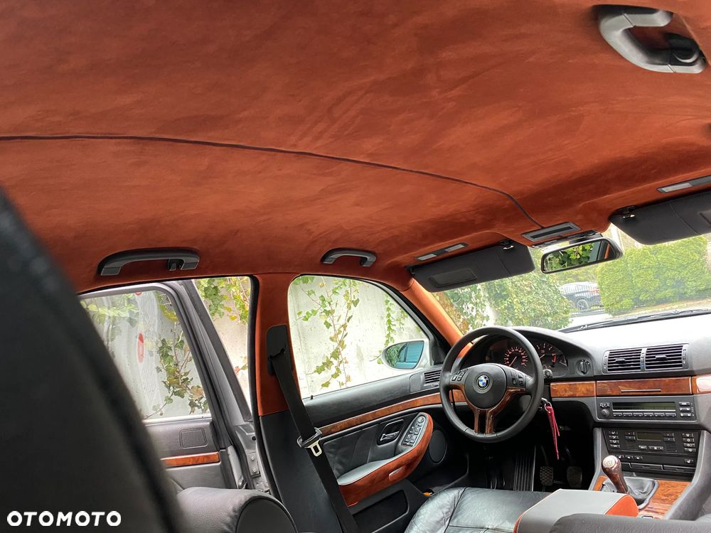 BMW Seria 5 525i - 12