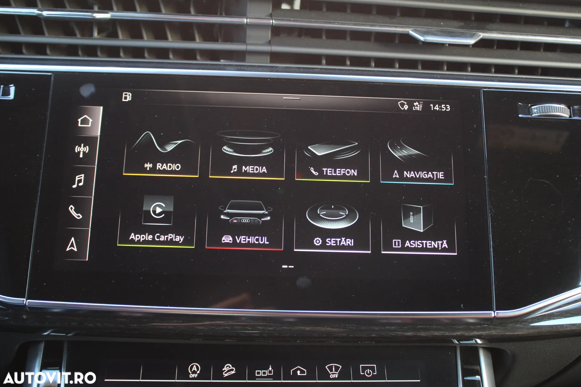 Audi RS Q8 - 23