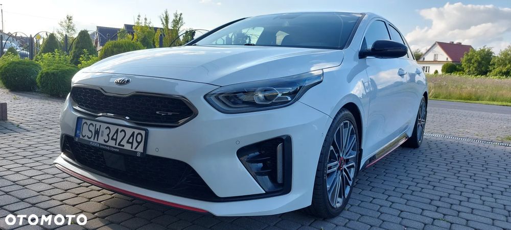 Kia ProCeed - 7