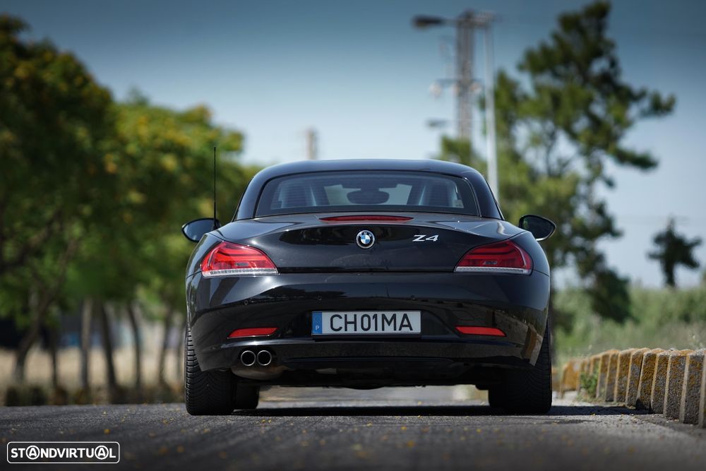 BMW Z4 sDrive20i - 11