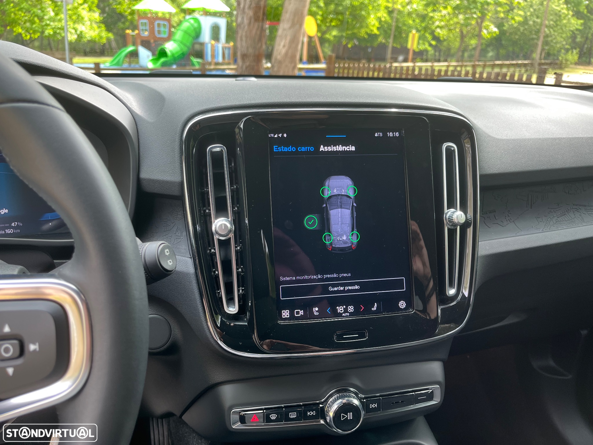 Volvo XC 40 Recharge 69 kWh Single Motor Core - 36