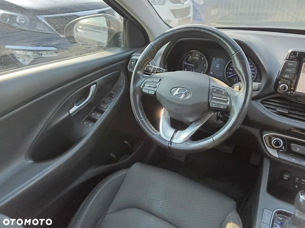 Hyundai i30 - 13