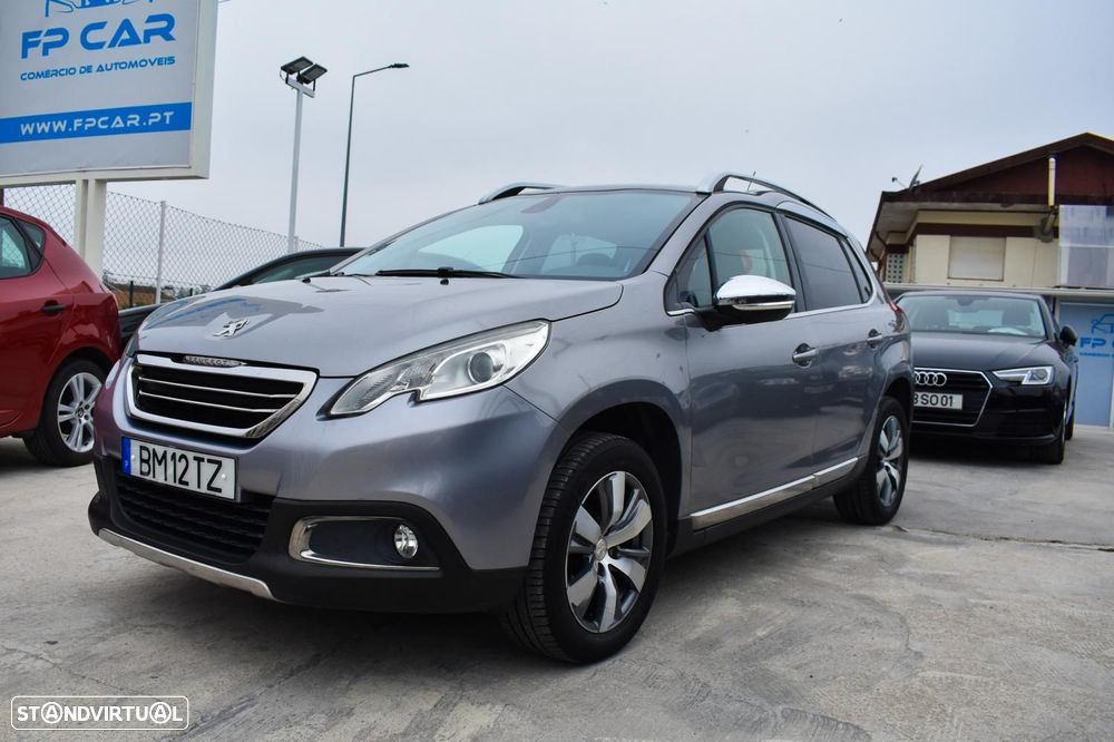 Peugeot 2008 1.2 VTi Allure - 3