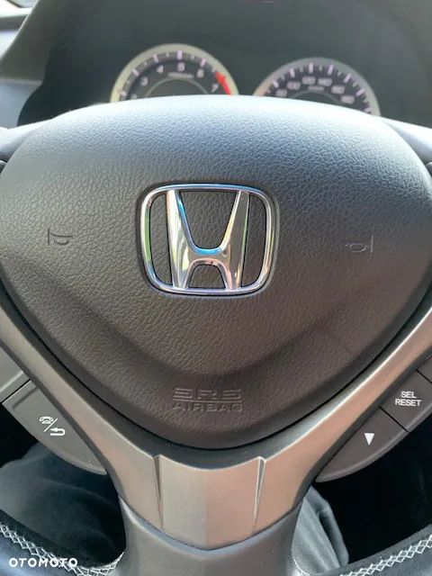 Honda Accord 2.0 Lifestyle - 16