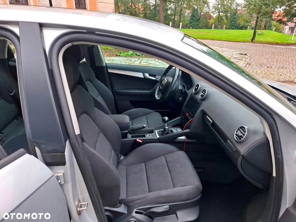 Audi A3 Sportback 1.4 TFSI Attraction - 12