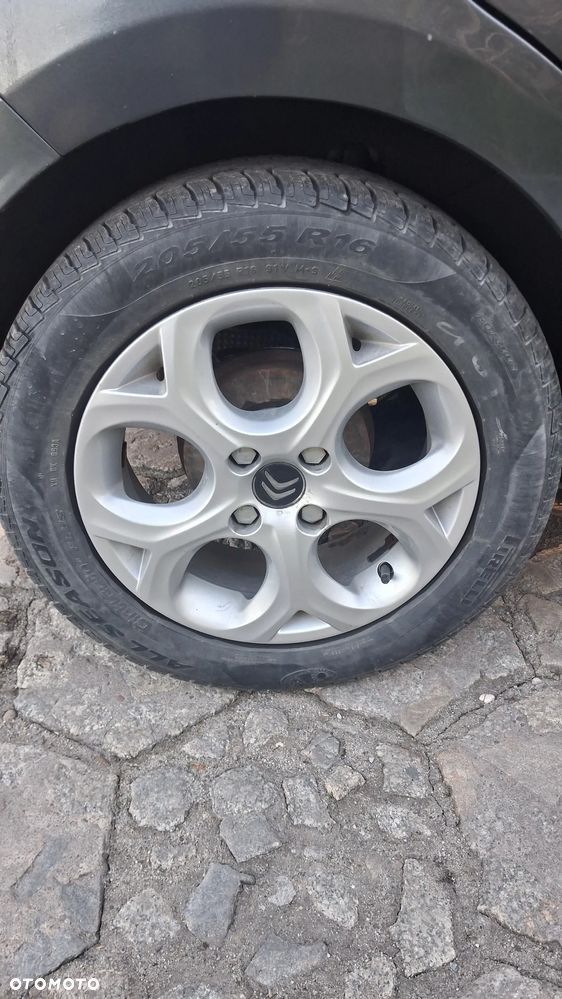 a części CITROEN C3 II (SC)(A51) SILNIK 1.2 i VTi 82 KM kod silnika HMZ lakier KTP skrzynia maska zderzak drzwi klapa szyba fotel kanapa lusterko lampa deska GWARANCJA !!! Przód Tył Zestaw Komplet Drzwi Klapa Zderzak Błotnik Maska Grill Atrapa Szyba Pas Lampa Lusterko Boczki Fotel Kanapa Kokpit Deska Rozdzielcza Przełącznik Włącznik Sterownik Przewody Wiązka Instalacja Moduł Komputer Czujnik Listwa Pompa Alternator Wtryski Głowica Rozrusznik Kompresor Sprzęgło Dwumas Silnik  Skrzynia ABS Klimatyzacji Paliwa Wspomagania Kolektor Turbina Przepustnica Zawór Chłodnica Koło Hak Belka Sanki Zawieszenie Mcpherson Półoś Amortyzator Wydech Tłumik Zacisk Most - 15