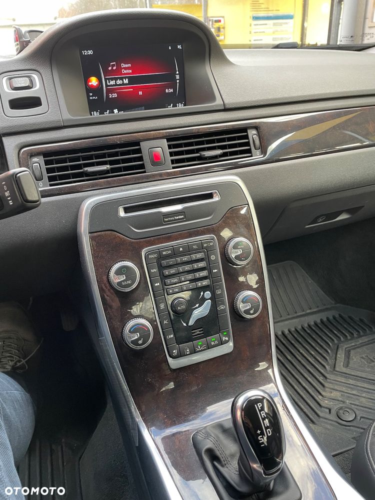 Volvo S80 T6 AWD R-Design - 10