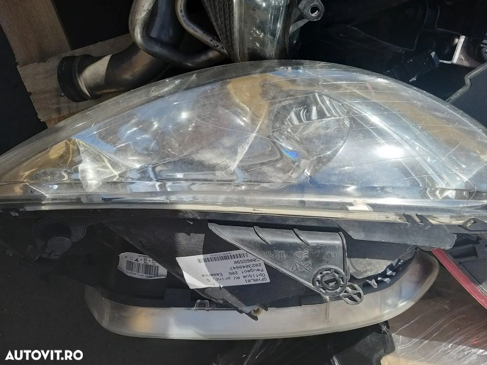 Far Dreapta cod: 89000520 pentru Peugeot 206 an 2000-2016 - 1