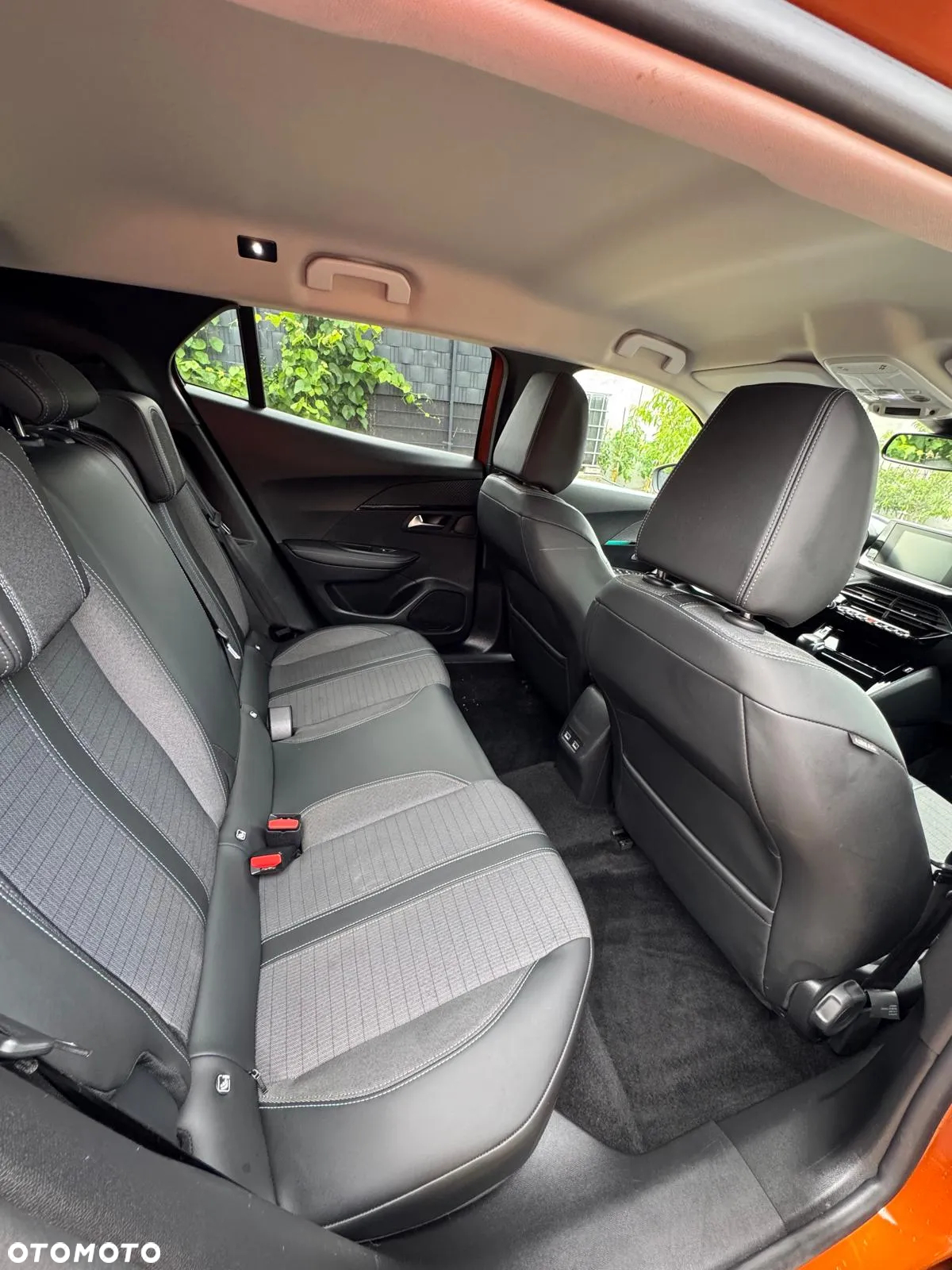 Peugeot 2008 PureTech 100 Stop&Start Allure - 14