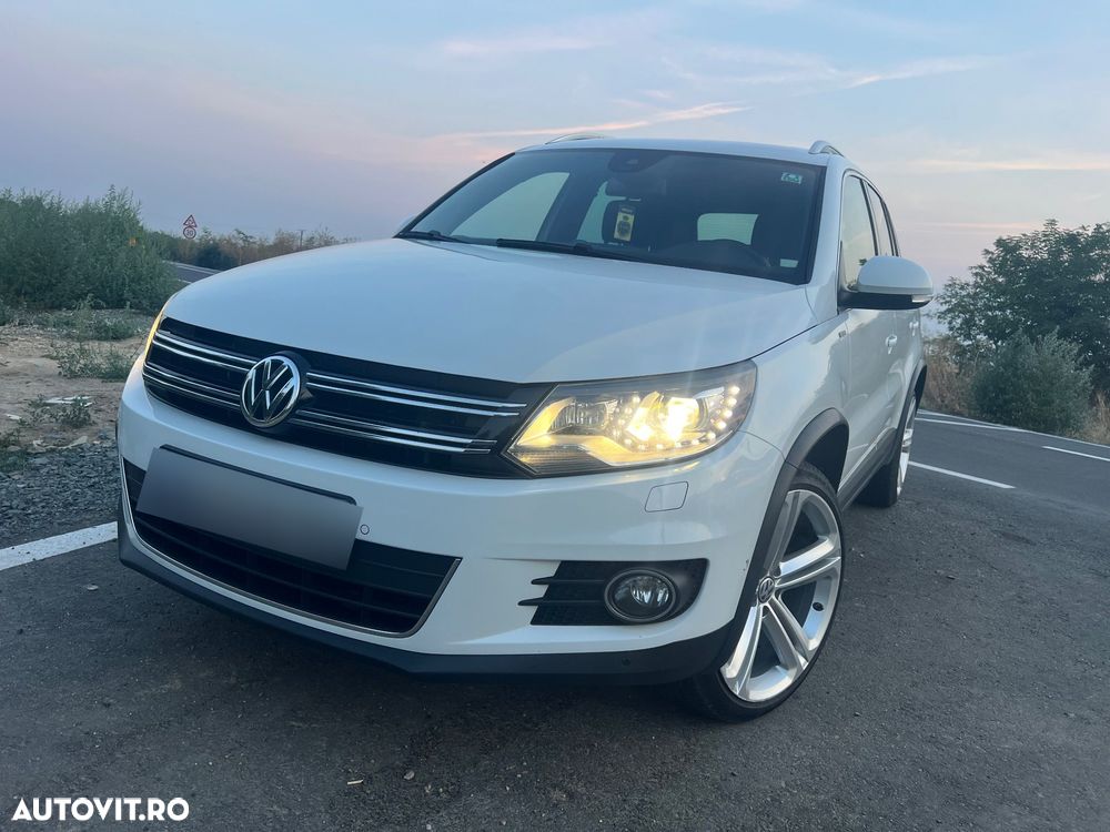 Volkswagen Tiguan 2.0 TDI SCR 4MOTION BlueMotion Technology DSG Lounge Sport & Style - 13
