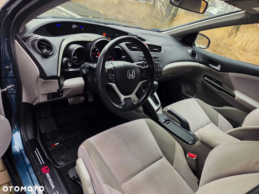 Honda Civic 1.8 Executive NAVI - 19