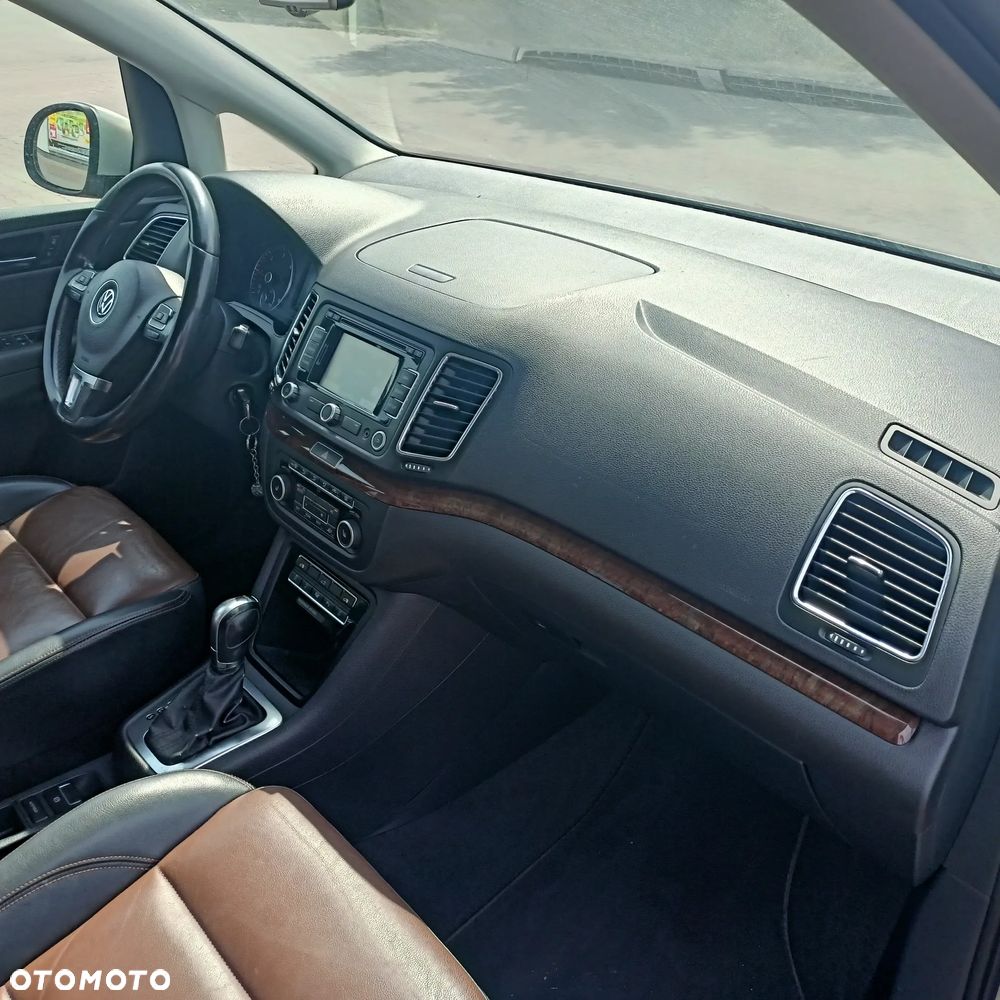 Volkswagen Sharan 2.0 TDI Highline DSG - 17