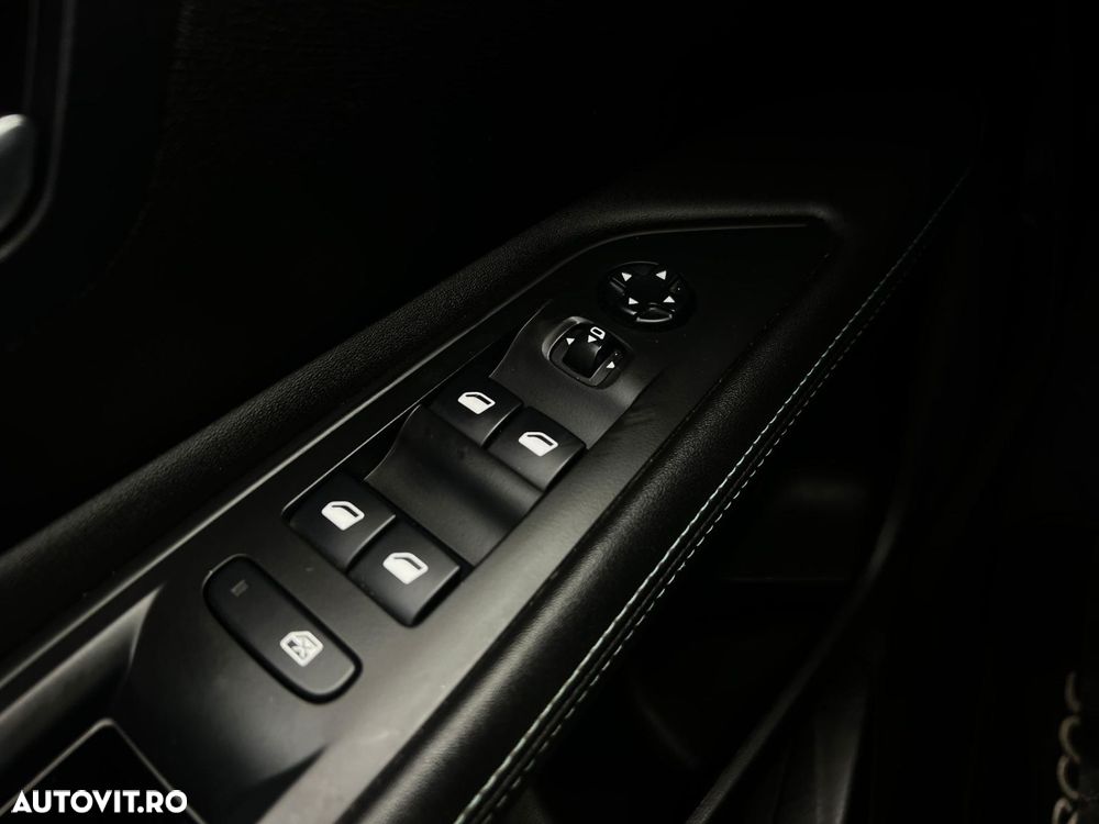 Peugeot 3008 - 31
