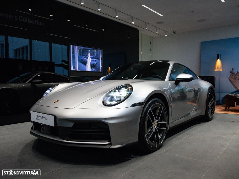 Porsche 911 (992) Carrera 4S PDK - 12