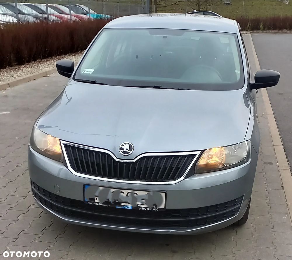 Skoda RAPID 1.2 TSI Active - 8