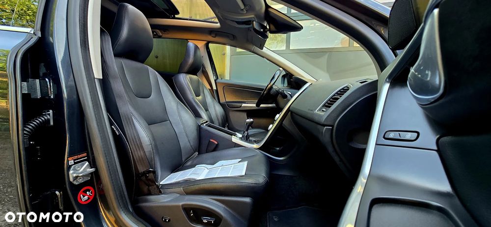 Volvo XC 60 D4 Summum - 21