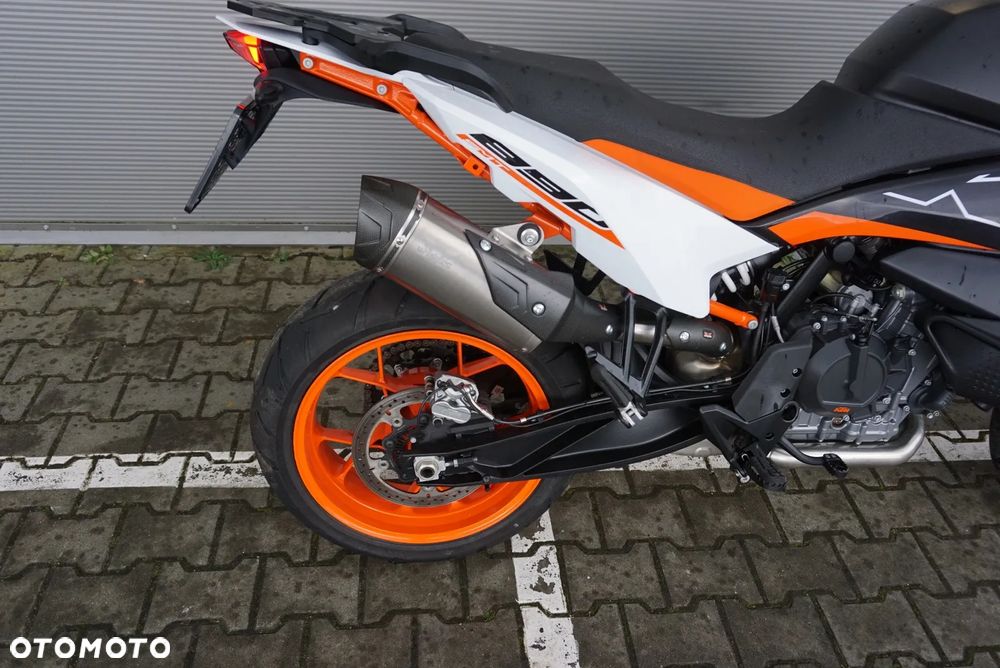 KTM SMT - 4