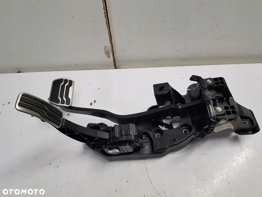 pedał gazu hamulca Ford S-max mk2 - 2