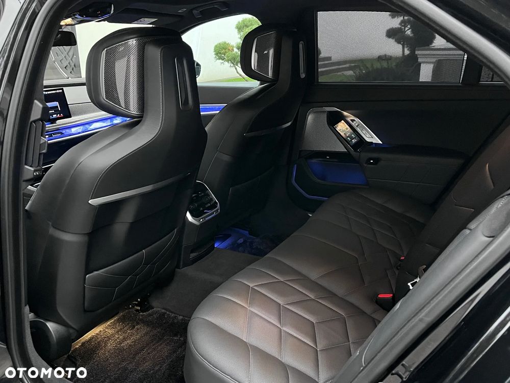BMW Seria 7 740d xDrive mHEV sport - 15