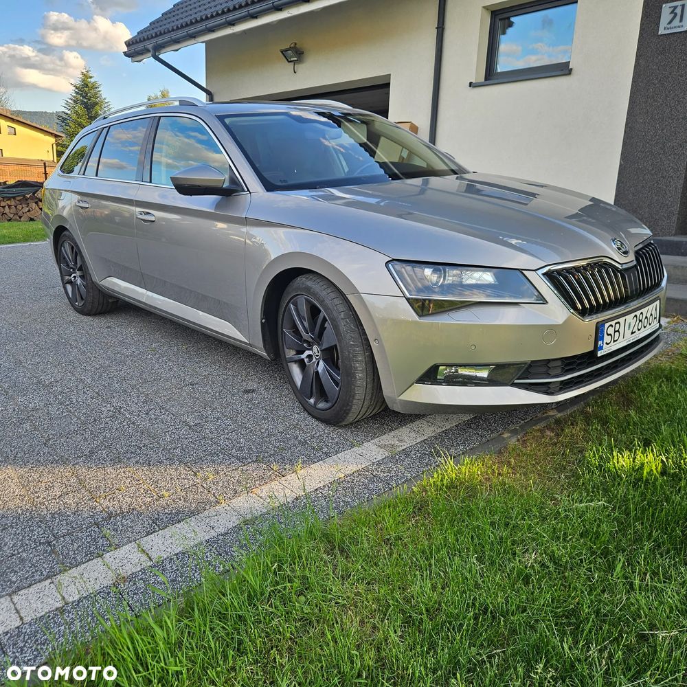 Skoda Superb 2.0 TDI 4x4 L&K DSG - 1