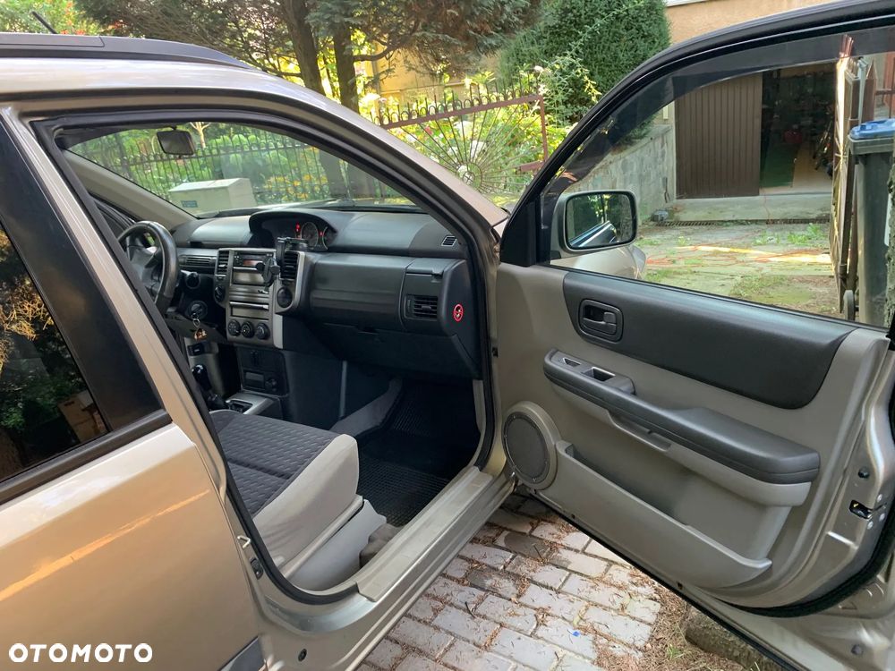 Nissan X-Trail - 13