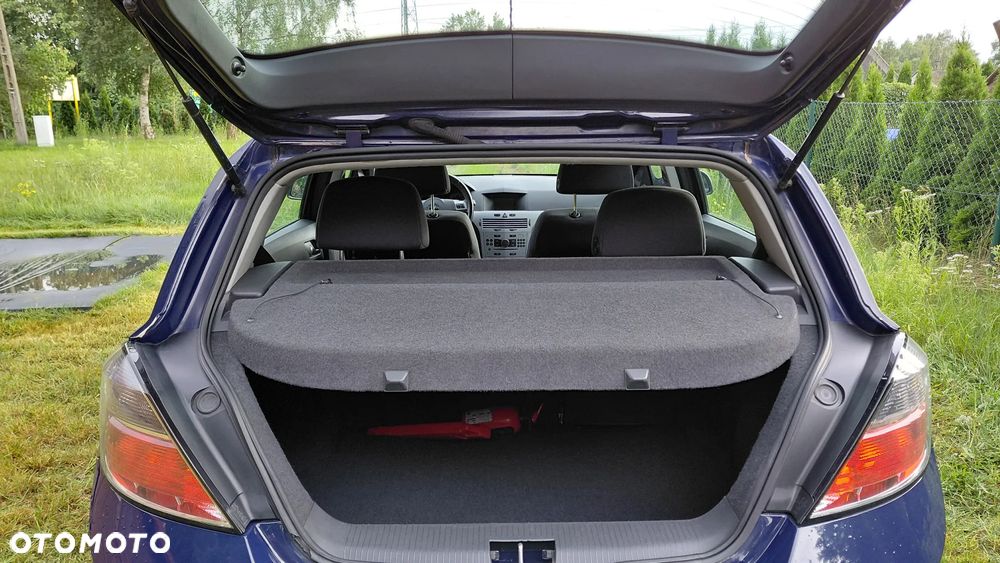 Opel Astra 1.6 - 11