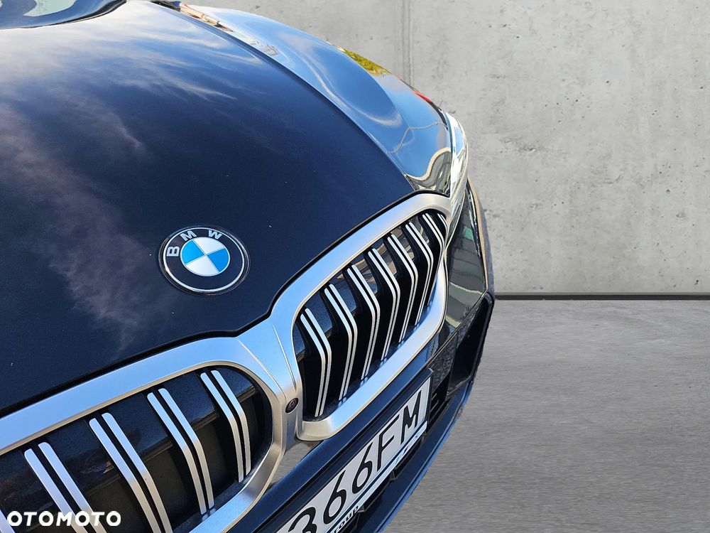 BMW Seria 3 320d xDrive mHEV M Sport - 24