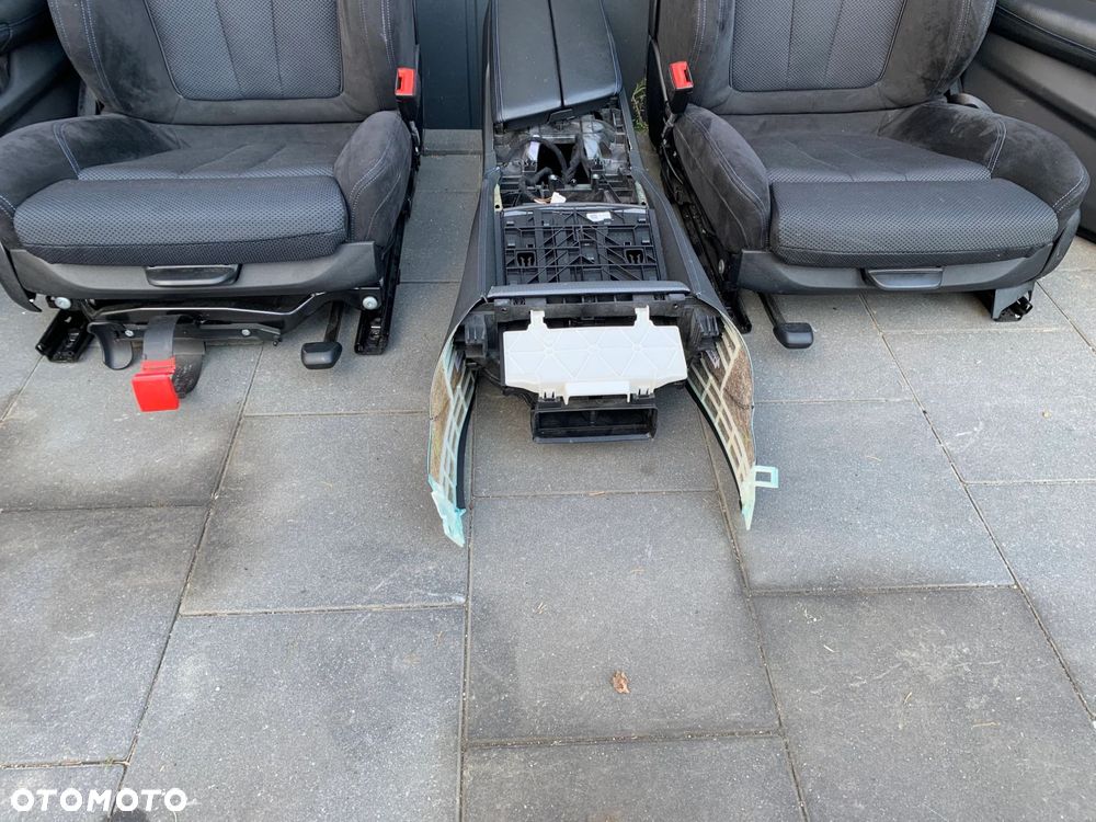 FOTELE TAPICERKA M-PAKIET ALCANTARA GRZANE HARMAN KARDON BMW 5 G30 SPORT - 10